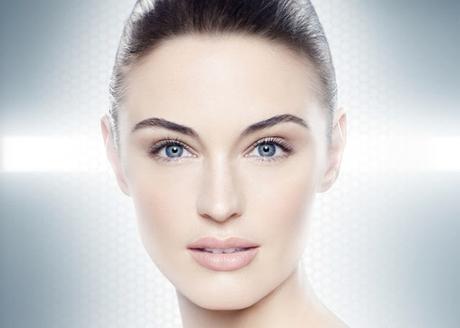 Reduciendo las Manchas de la Piel con D·White la Línea Despigmentante de Montibello