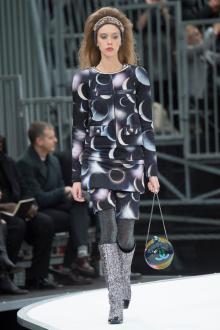 CHANEL SEMANA DE LA MODA OTOÑO-INVIERNO 2017-2018 A PARIS CHANEL SEMANA DE LA MODA OTOÑO-INVIERNO 2017-2018 A PARIS