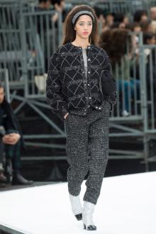 CHANEL SEMANA DE LA MODA OTOÑO-INVIERNO 2017-2018 A PARIS CHANEL SEMANA DE LA MODA OTOÑO-INVIERNO 2017-2018 A PARIS