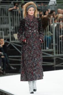 CHANEL SEMANA DE LA MODA OTOÑO-INVIERNO 2017-2018 A PARIS CHANEL SEMANA DE LA MODA OTOÑO-INVIERNO 2017-2018 A PARIS