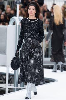 CHANEL SEMANA DE LA MODA OTOÑO-INVIERNO 2017-2018 A PARIS CHANEL SEMANA DE LA MODA OTOÑO-INVIERNO 2017-2018 A PARIS