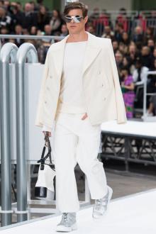 CHANEL SEMANA DE LA MODA OTOÑO-INVIERNO 2017-2018 A PARIS CHANEL SEMANA DE LA MODA OTOÑO-INVIERNO 2017-2018 A PARIS