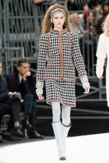 CHANEL SEMANA DE LA MODA OTOÑO-INVIERNO 2017-2018 A PARIS