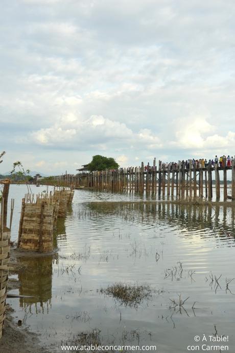 Mandalay, Pagodas, Monasterios y un Puente de Teca