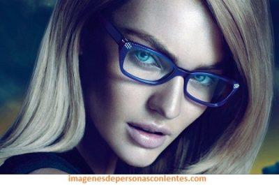 fotos de chavas bonitas con lentes morados