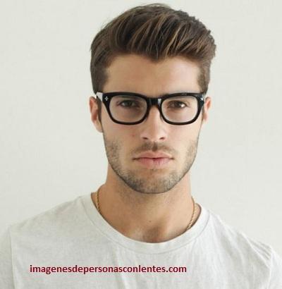 fotos de hombres con lentes de aumento rubio