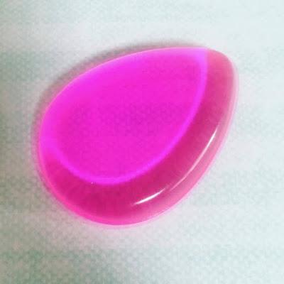esponjas de maquillaje, paleta correctores, perfilador de cejas, silisponge, esponja de silicona, beauty blender, 