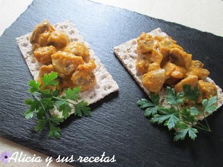 TOSTA DE CHAMPIÑONES EN SALSA KORMA