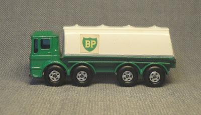 Camión Leyland cisterna