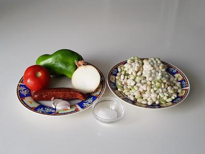 POCHAS CON CHORIZO POCHAS CON CHORIZO