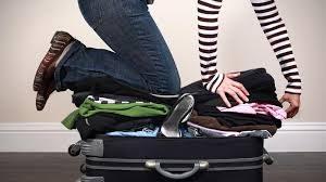 ¿Qué puede simbolizar soñar con hacer la maleta?