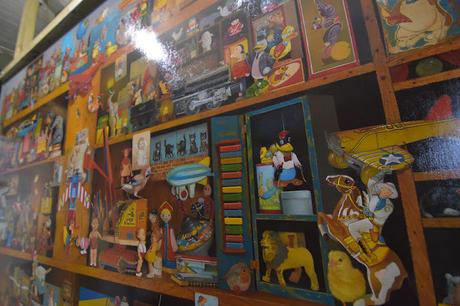 Un Hombre pasó dos años y medio pintando este increible cuadro de 2x2 metros Un Hombre pasó dos años y medio pintando este increible cuadro de 2x2 metros