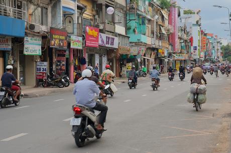 CRÓNICAS DE INDOCHINA: CIUDAD HO CHI MINH (INTRODUCCIÓN AL CAOS)