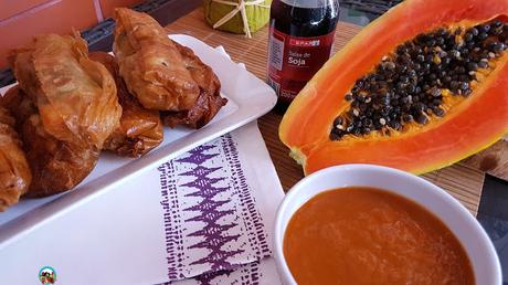 Rollitos de ternera con salsa de soja y papaya Rollitos de ternera con salsa de soja y papaya