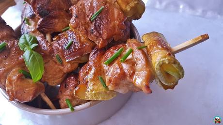 Rollitos de ternera con salsa de soja y papaya Rollitos de ternera con salsa de soja y papaya