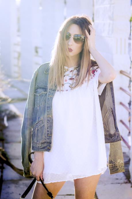 mono de plumeti moni de plumeti