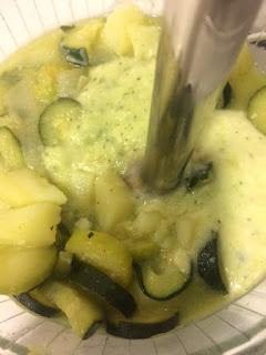 CREMA DE CALABACÍN Y QUESO BRIE