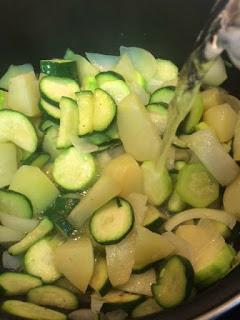 CREMA DE CALABACÍN Y QUESO BRIE