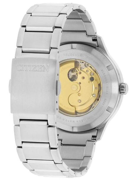 Reloj Citizen Automático modelo NJ0090-81A Supertitanium