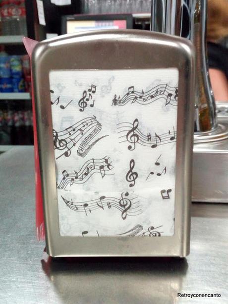 Un marco con mucha música