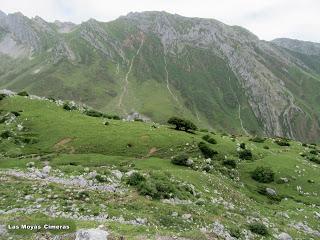 Axeite-Las Rubias-Retuerto-Ubiña la Pequeña-Cerreo-Tuiza Riba