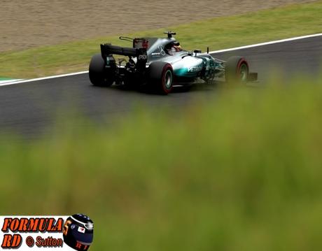 Hamilton no recurrirá a la táctica de Rosberg y se mantendrá a la ofensiva