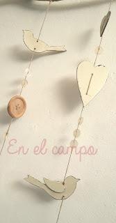 Pájaros, corazones y botones