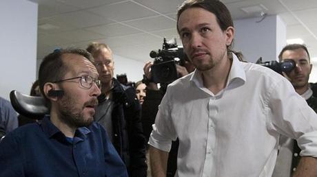 La clase política española es dañina y debe estar bajo control ciudadano