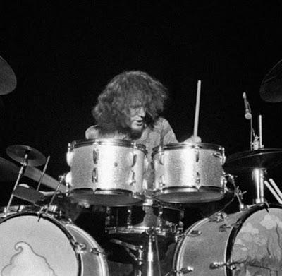 Efemérides del Rock y Heavy Metal: Qué pasó un 08 de Octubre Efemérides del Rock y Heavy Metal: Qué pasó un 08 de Octubre