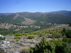 Paisajes con pueblo de la Sierra Norte de Guadalajara