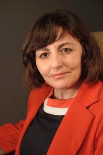 Entrevista a nuestra colaboradora Mª José Fernández en 'Cubil Literario'