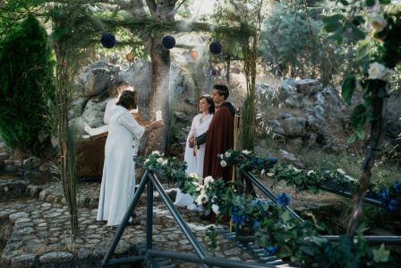 Carlos y Noelia, una boda medieval en la sierra de Madrid