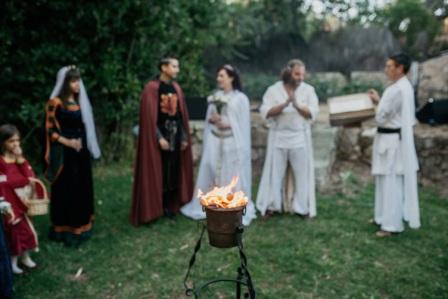 Carlos y Noelia, una boda medieval en la sierra de Madrid