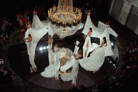 Pronovias presenta las propuestas de Atelier 2018 en la Bridal Week de Nueva York Pronovias presenta las propuestas de Atelier 2018 en la Bridal Week de Nueva York