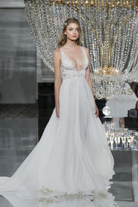 Pronovias presenta las propuestas de Atelier 2018 en la Bridal Week de Nueva York New York BRIDAL FASHION WEEK OCT2017