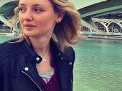 KATIA: flor Ucrania ciudadana mundo, desde vida Valencia España