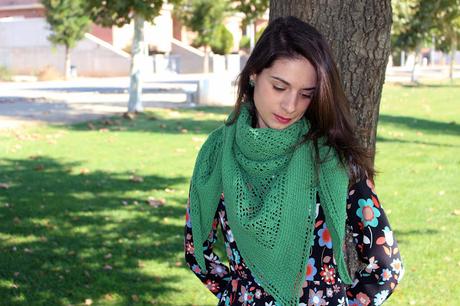 Trozos de tiempo que anudamos. Blooming Shawl Kal.
