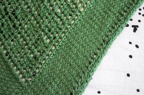 Trozos de tiempo que anudamos. Blooming Shawl Kal.
