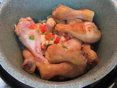 Pollo con tomate olla GM