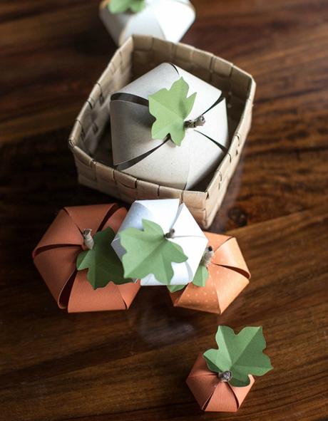 Es tiempo de calabazas......de papel Es tiempo de calabazas......de papel