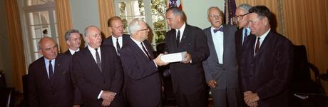 Resultado de imagen de comisión warren