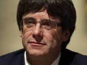 Puigdemont declara independencia pide negociar