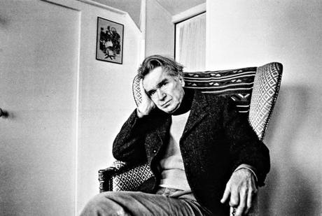 «Lágrimas y santos» de Emil Cioran en El vuelo de la lechuza