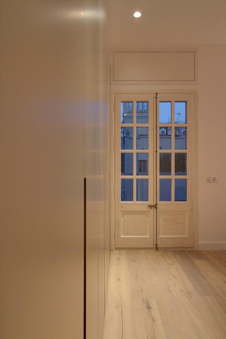 Hogares de nuestros lectores – Ático reformado en el barrio de Sant Gervasi, Barcelona