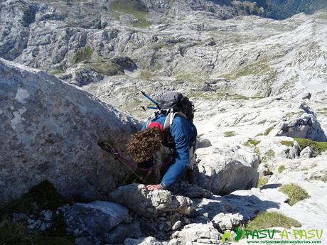 Ruta Requexón - Cotalba: Preparando el rápel