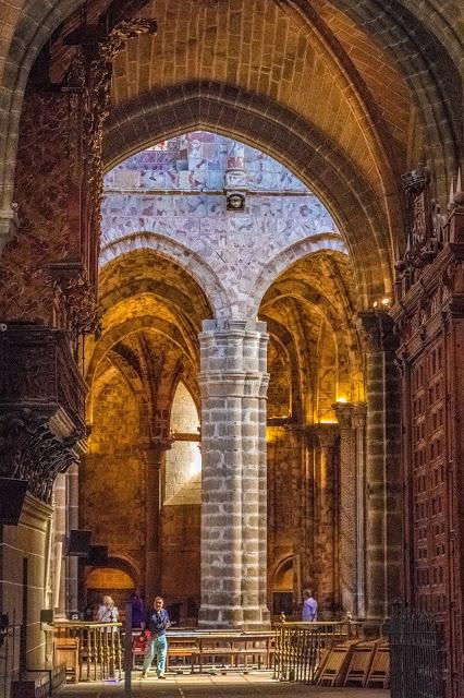 Naves laterales España, Castilla y León, Ávila, Catedral,