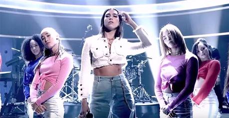 Dua Lipa presentó ‘New Rules’ en el show de Jonathan Ross Actuación de Dua Lipa