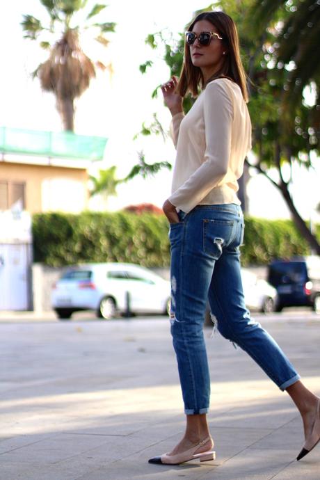 CLASSIC YET COOL CLASSIC YET COOL