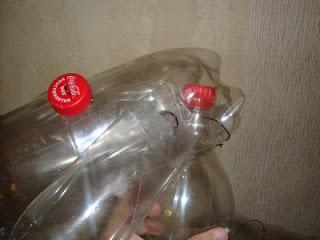 Aprende cómo hacer una oveja con botellas de plástico