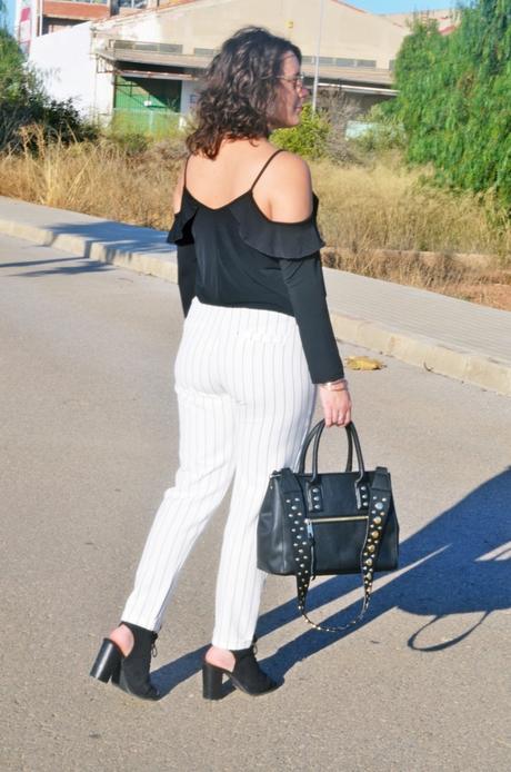 Pantalón blanco raya diplomática